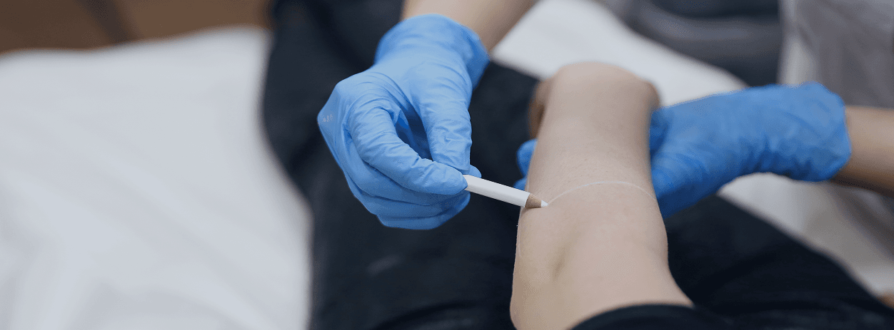 Aesthetic consultation and diagnosis banner